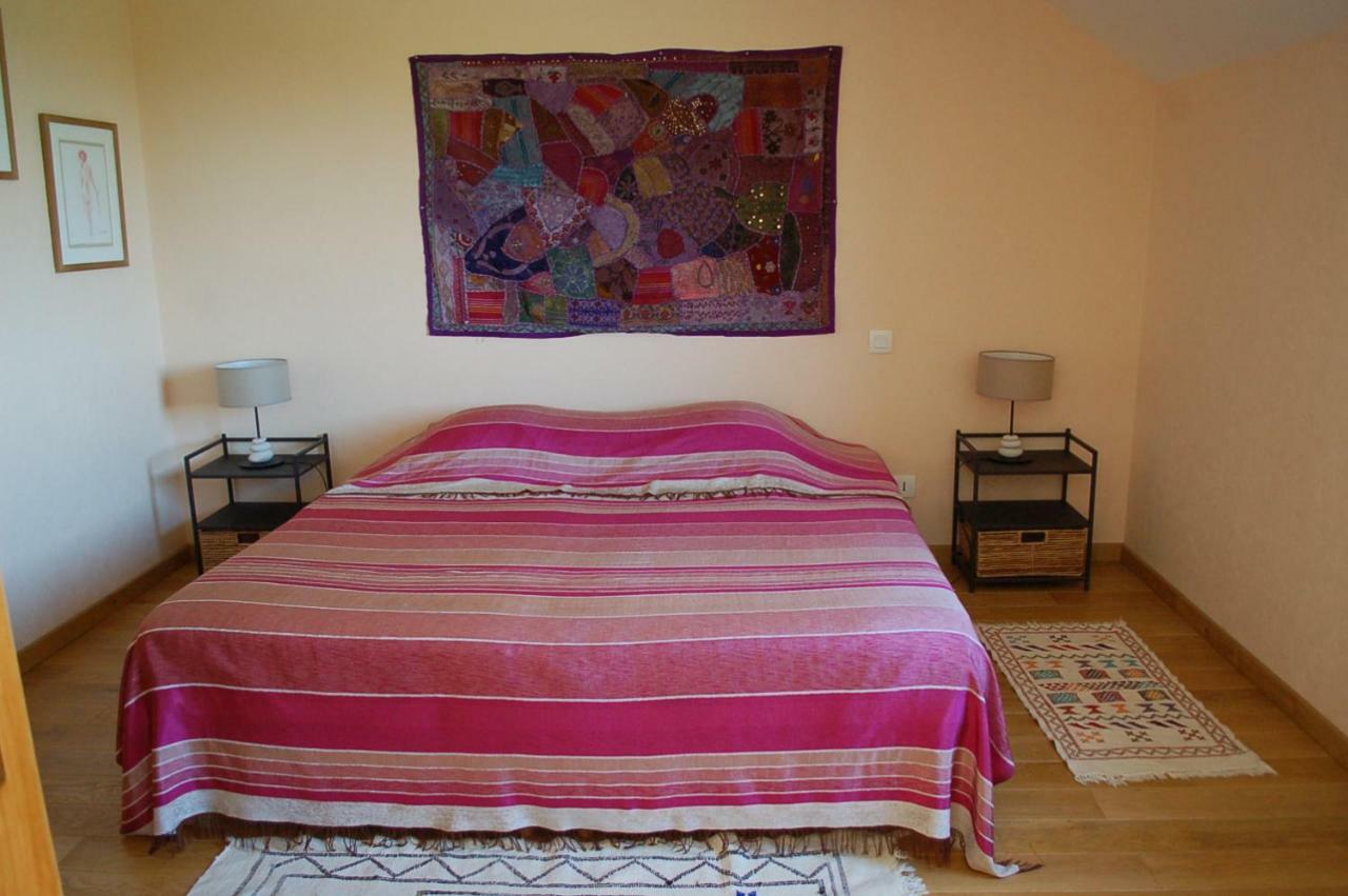 B&B La Maison Des Collines Autour Chambres D'Hotes La Chapelle  Esterno foto